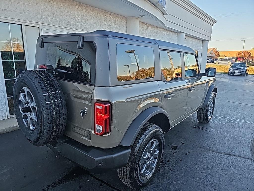 new 2025 Ford Bronco car, priced at $43,119