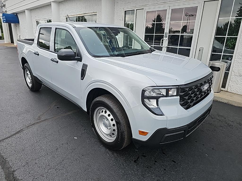 new 2025 Ford Maverick car, priced at $29,422