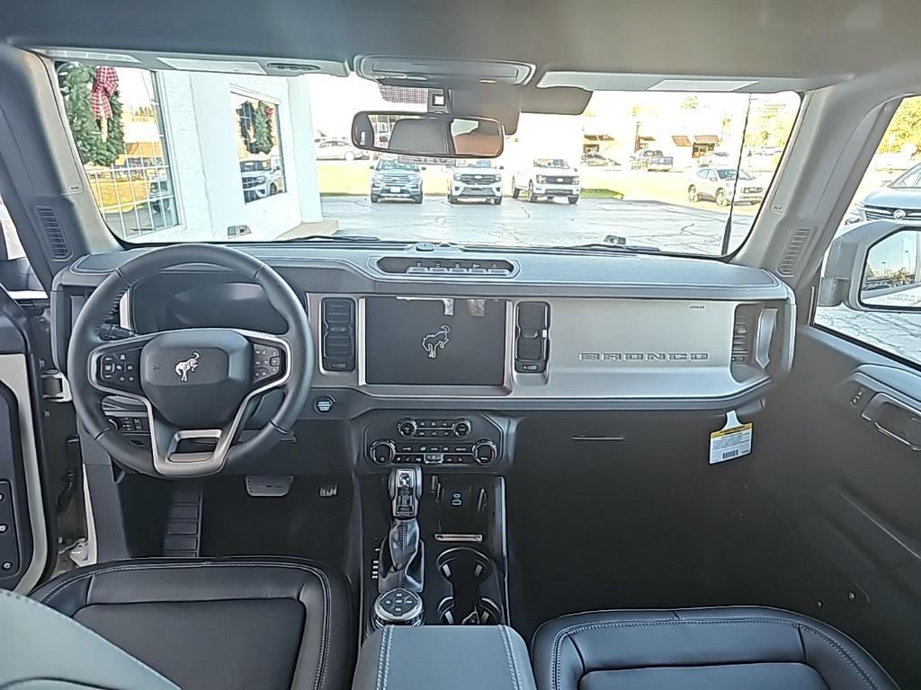 new 2025 Ford Bronco car, priced at $57,702