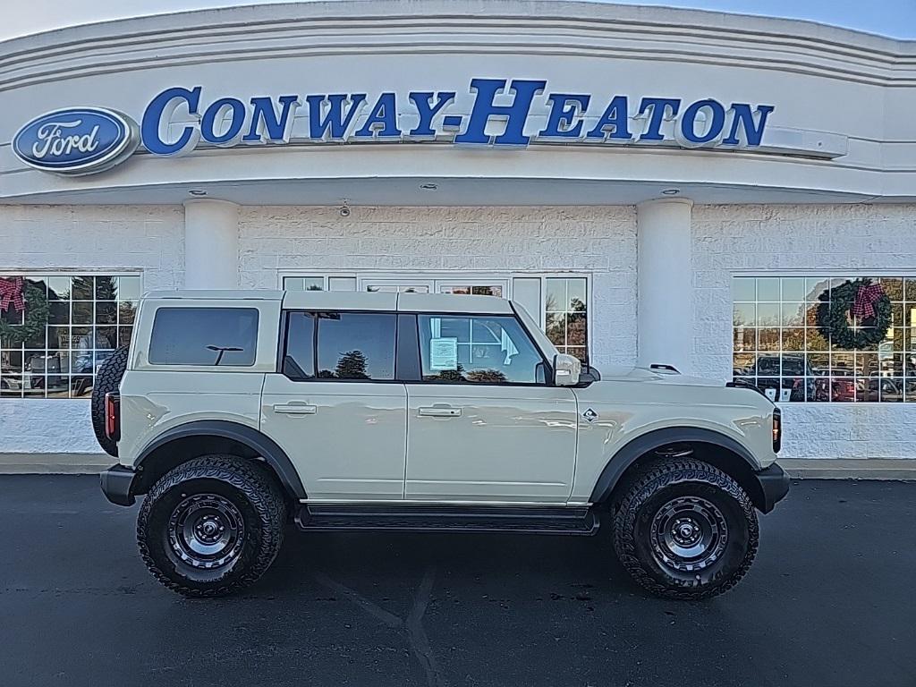 new 2025 Ford Bronco car, priced at $57,702