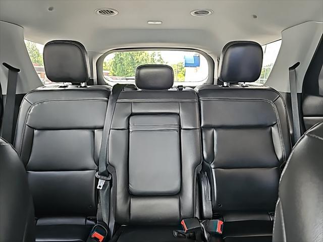 used 2024 Ford Explorer car, priced at $32,998