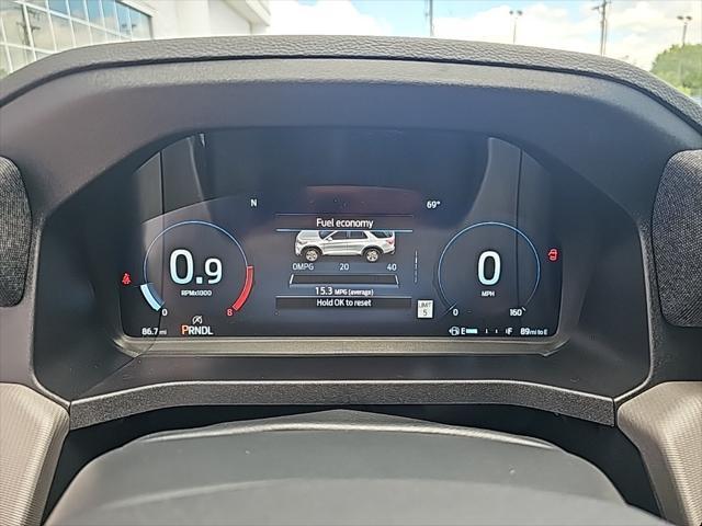 new 2025 Ford Explorer car, priced at $49,000