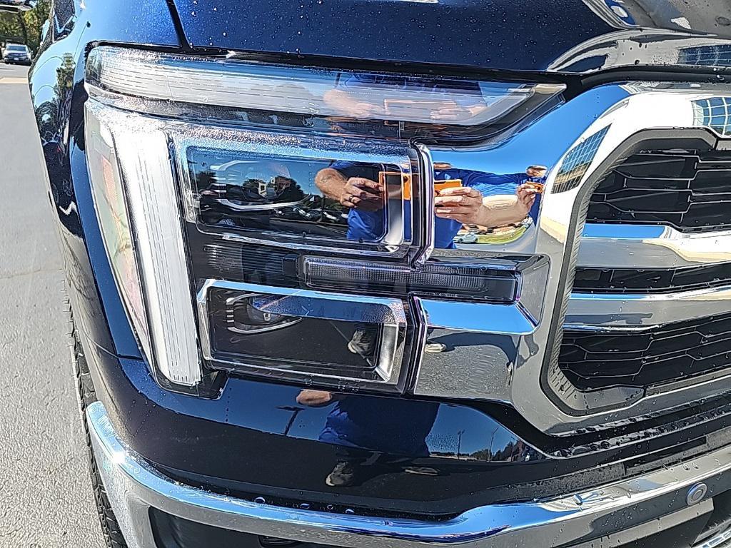 new 2025 Ford F-150 car, priced at $71,397