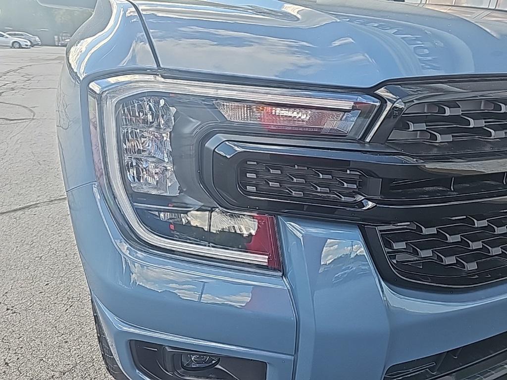 new 2025 Ford Ranger car, priced at $43,958