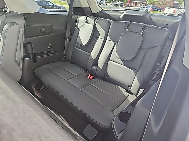 new 2025 Ford Explorer car, priced at $50,575