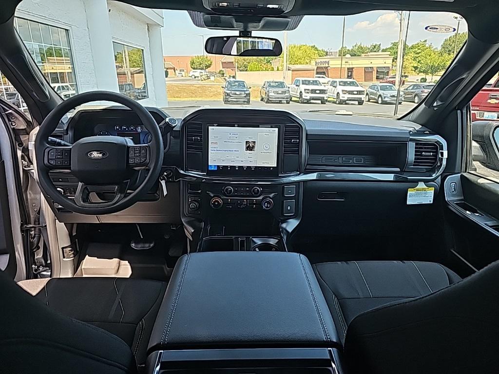 new 2025 Ford F-150 car, priced at $47,092