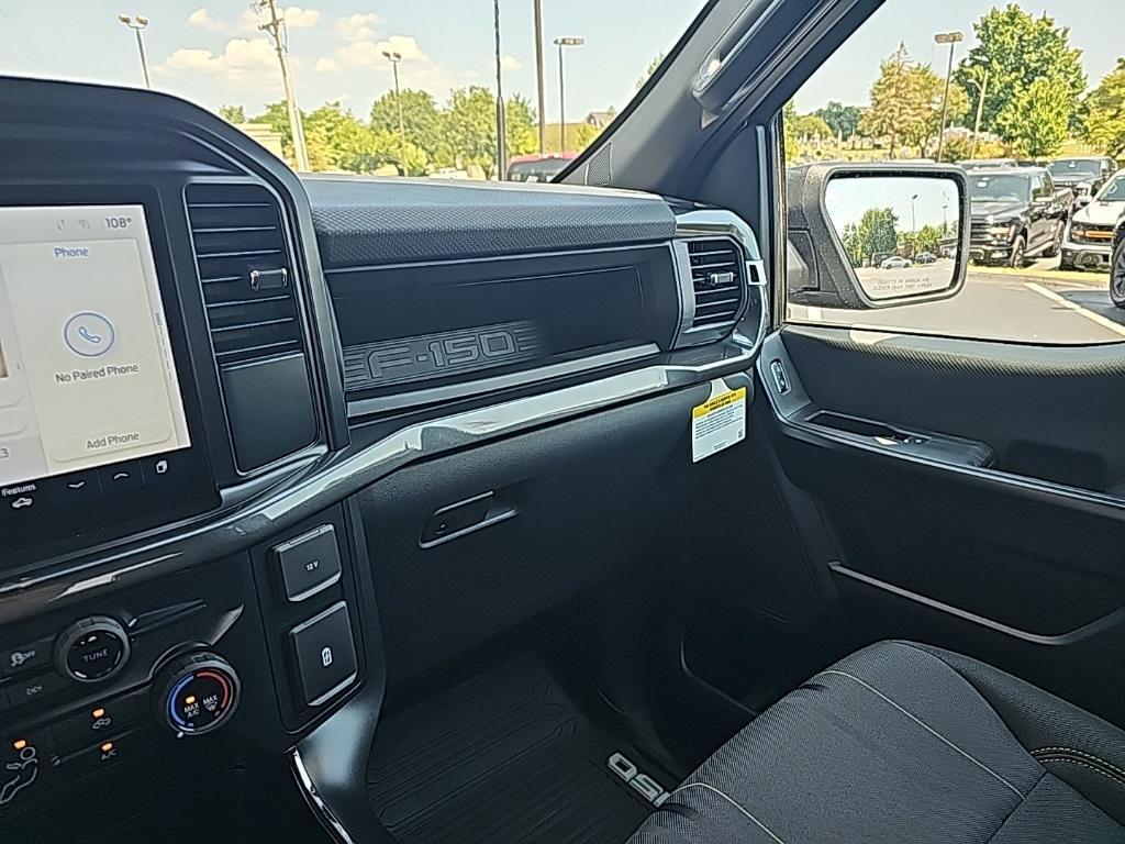 new 2025 Ford F-150 car, priced at $47,092