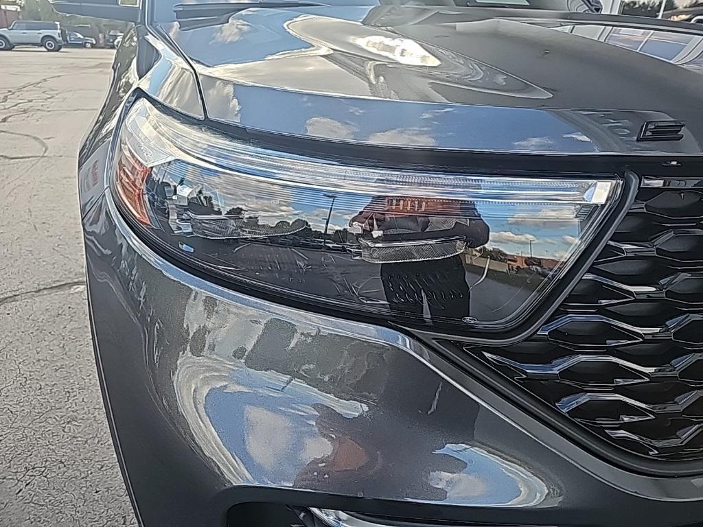 used 2020 Ford Explorer car, priced at $26,704