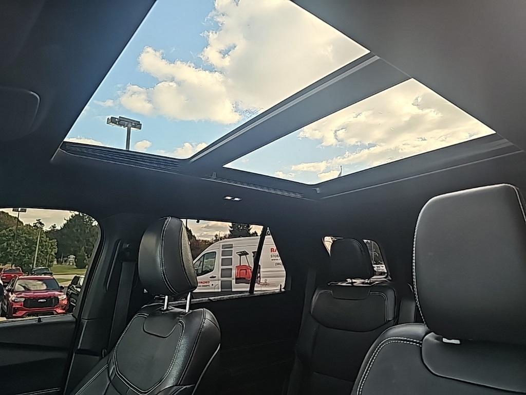 used 2020 Ford Explorer car, priced at $26,704