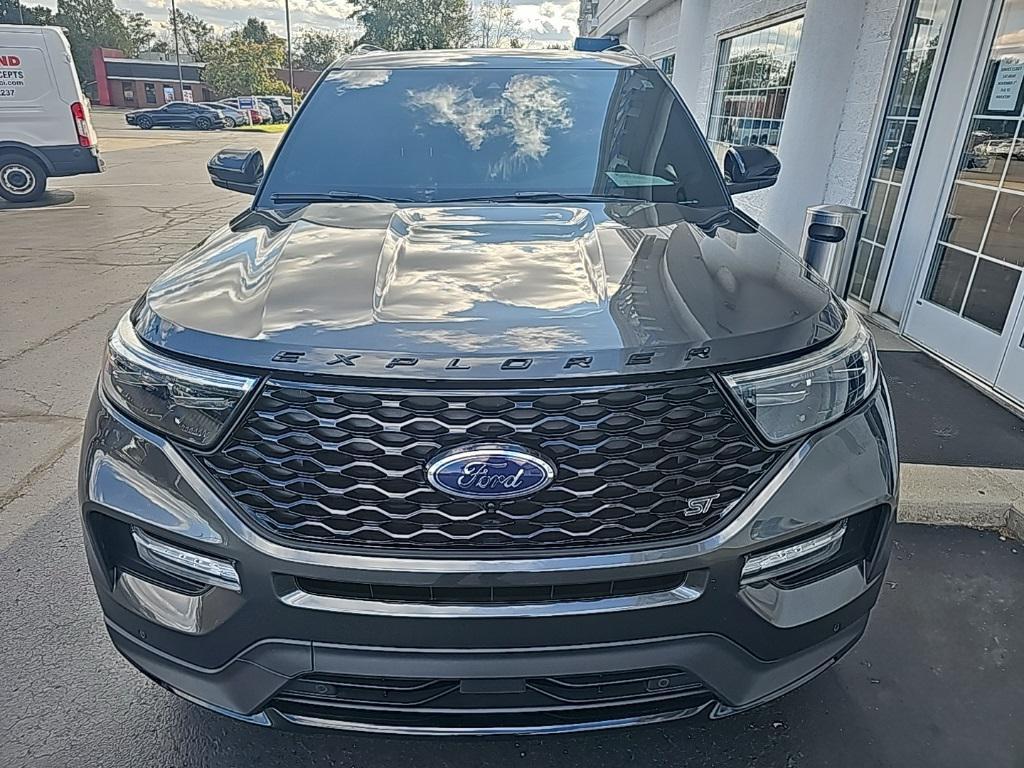 used 2020 Ford Explorer car, priced at $26,704