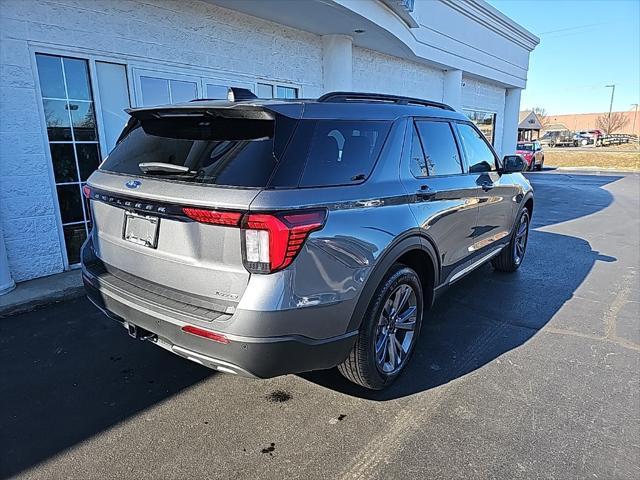 new 2025 Ford Explorer car, priced at $45,100