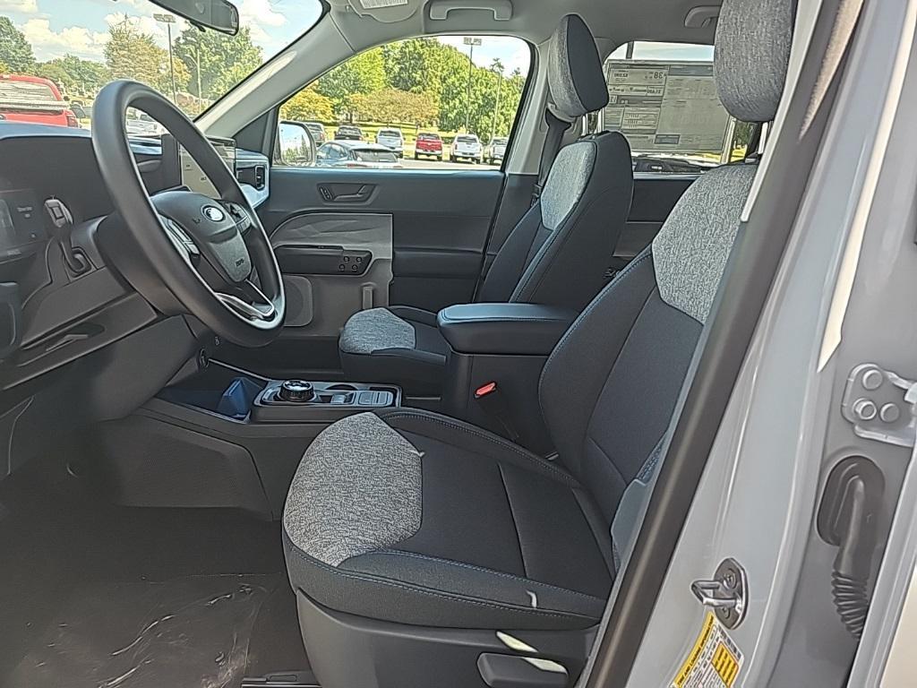 new 2025 Ford Maverick car, priced at $31,872