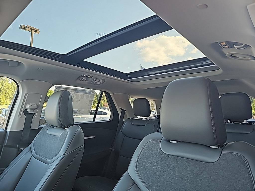 new 2025 Ford Explorer car, priced at $45,269