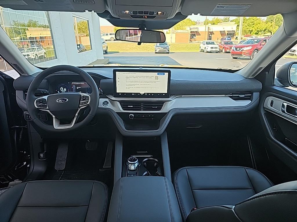 new 2025 Ford Explorer car, priced at $45,269