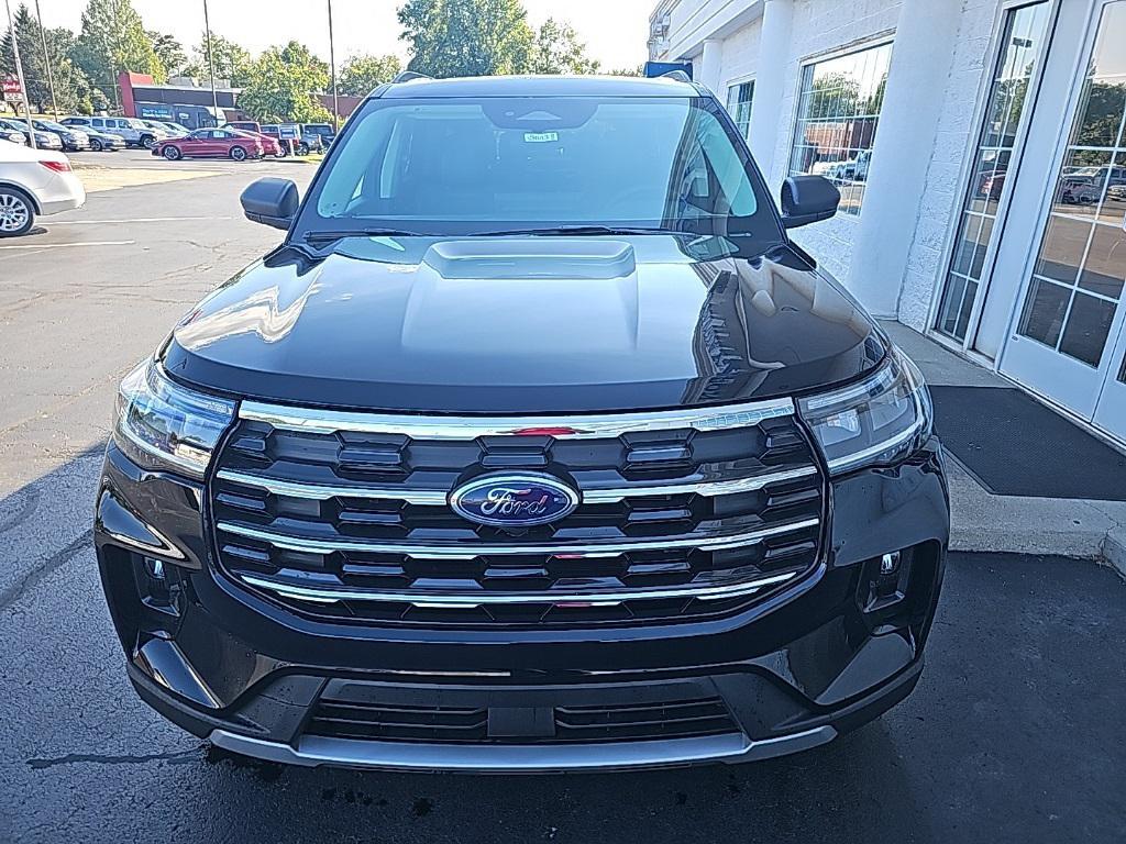 new 2025 Ford Explorer car, priced at $45,269