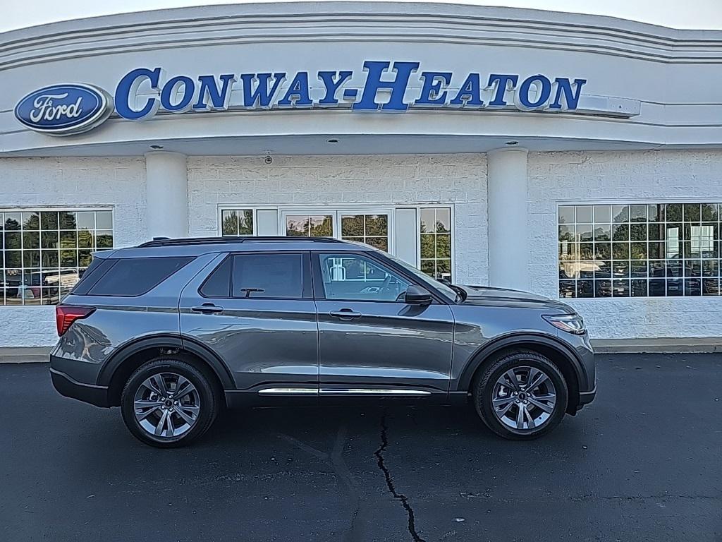 new 2025 Ford Explorer car, priced at $46,122
