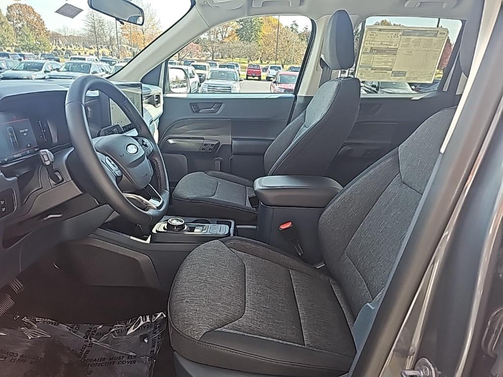 new 2025 Ford Maverick car, priced at $36,094