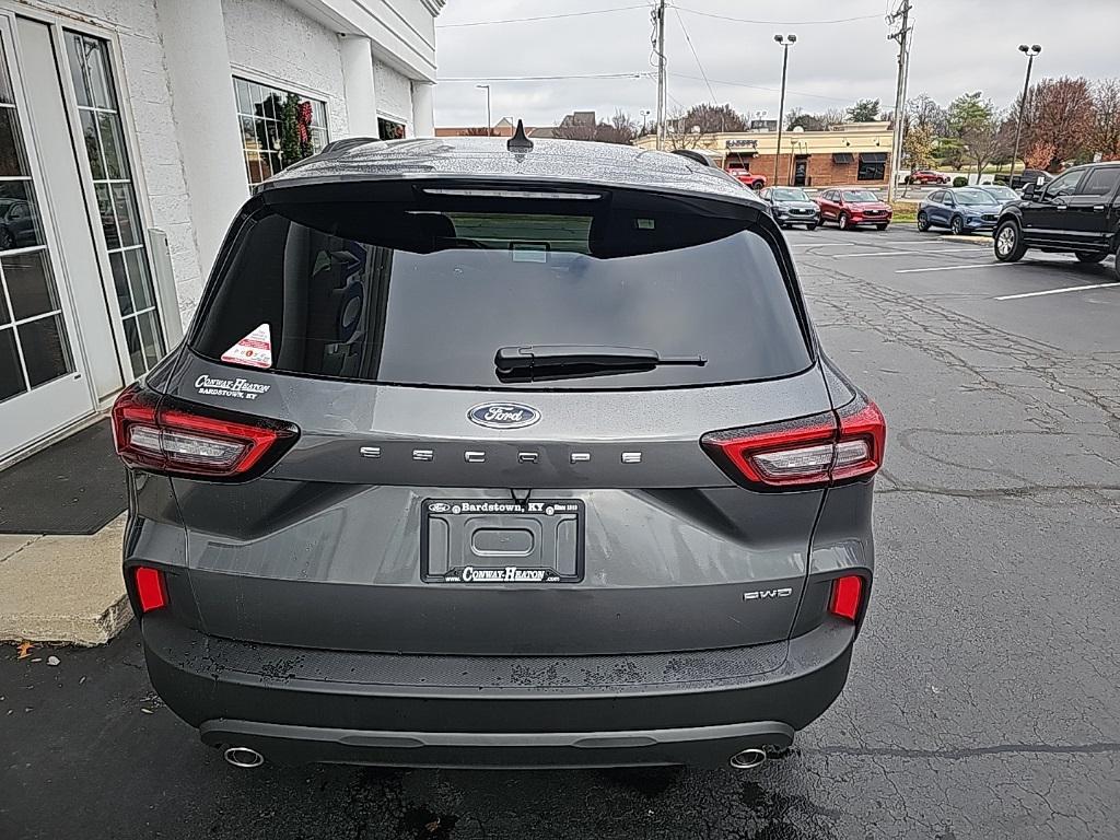 new 2026 Ford Escape car, priced at $31,570