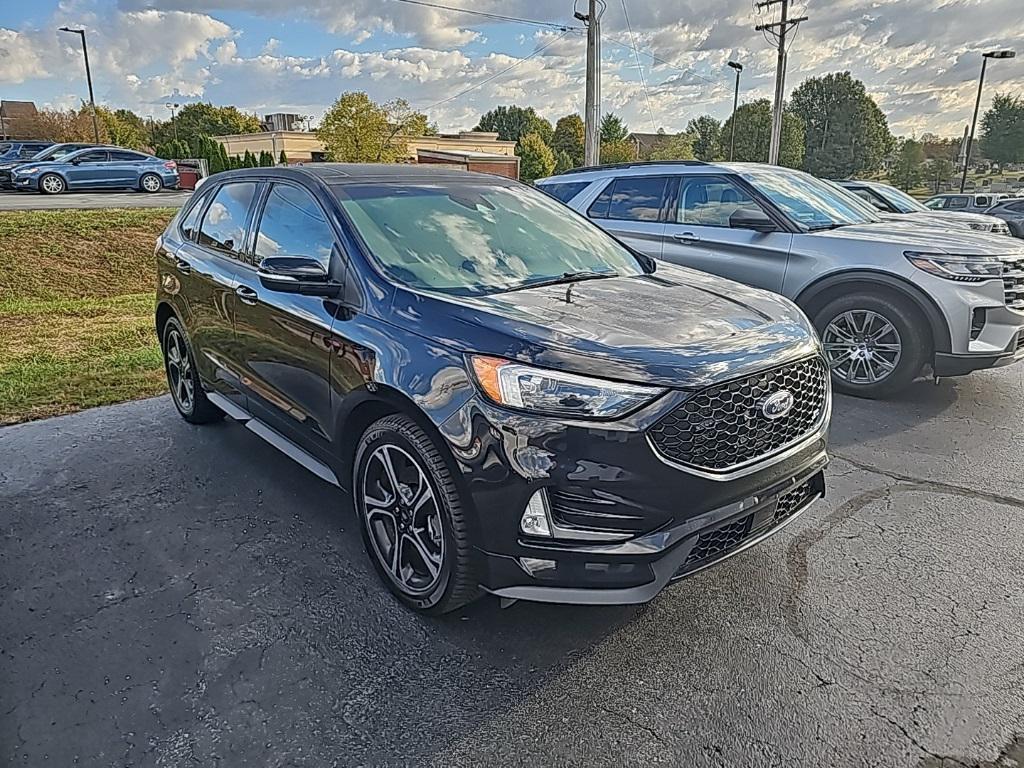used 2019 Ford Edge car, priced at $15,998