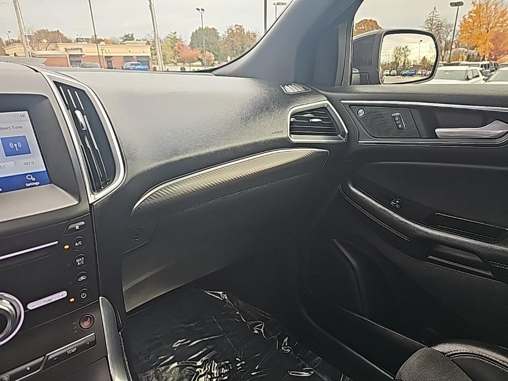 used 2019 Ford Edge car, priced at $14,682