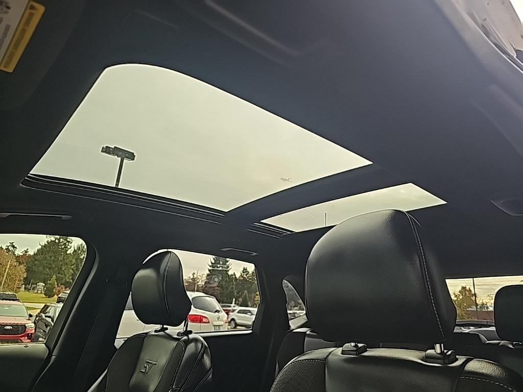 used 2019 Ford Edge car, priced at $14,682