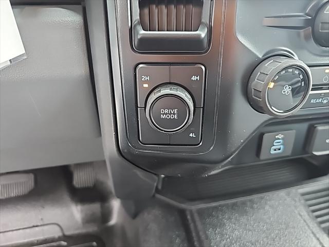 new 2025 Ford F-450 car, priced at $72,180