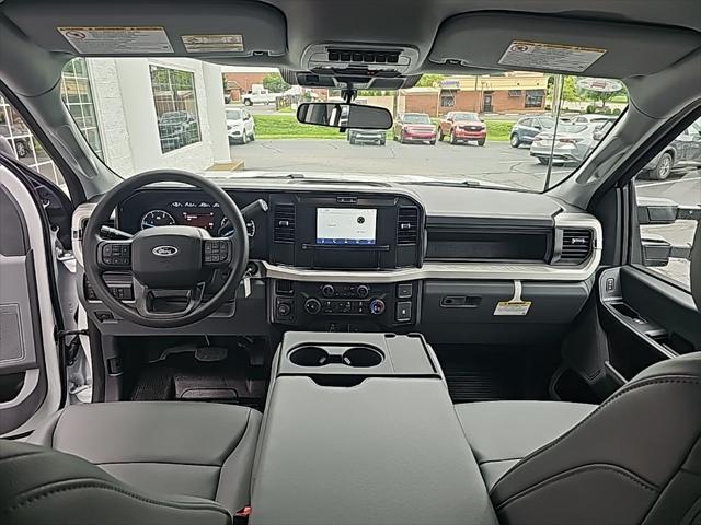 new 2025 Ford F-450 car, priced at $72,180