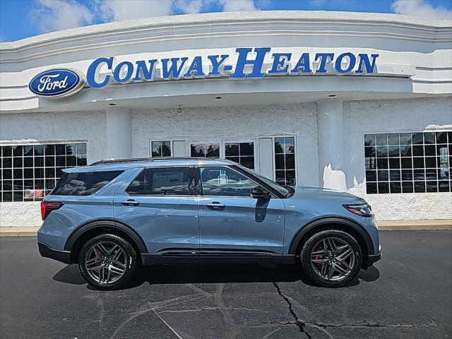 new 2025 Ford Explorer car, priced at $47,462