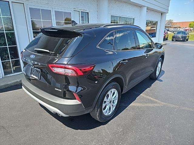 new 2025 Ford Escape car, priced at $31,490