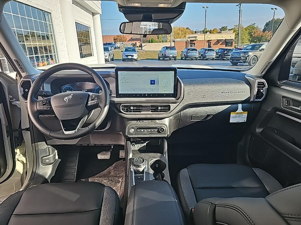 new 2025 Ford Bronco Sport car, priced at $33,302