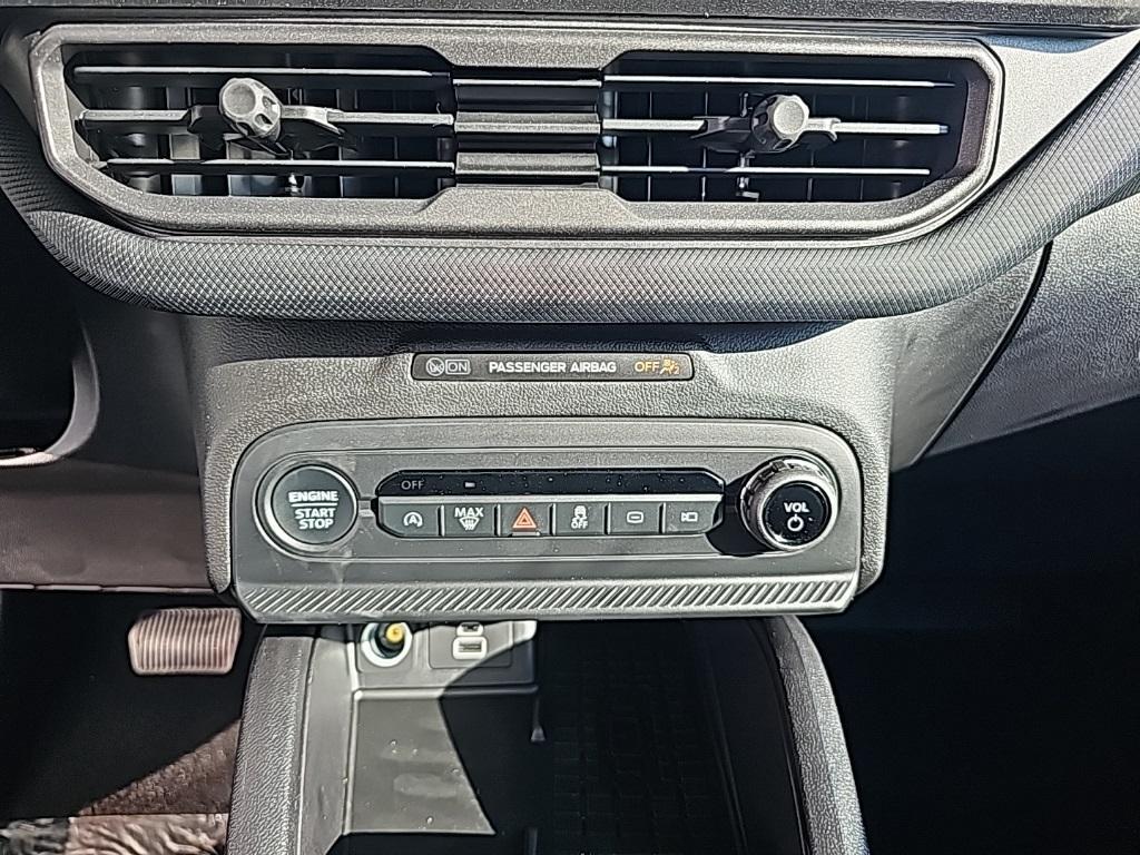 new 2025 Ford Bronco Sport car, priced at $33,302