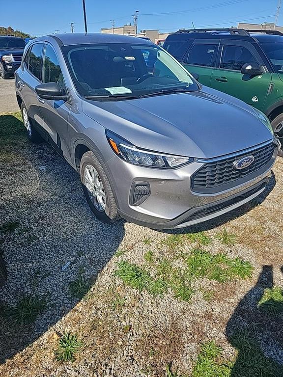 used 2024 Ford Escape car, priced at $20,378