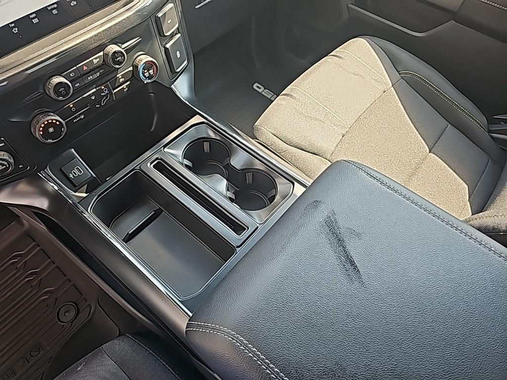 new 2025 Ford F-150 car, priced at $45,092