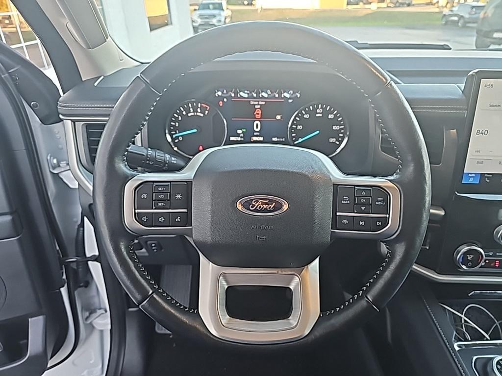 used 2024 Ford Expedition car, priced at $44,998