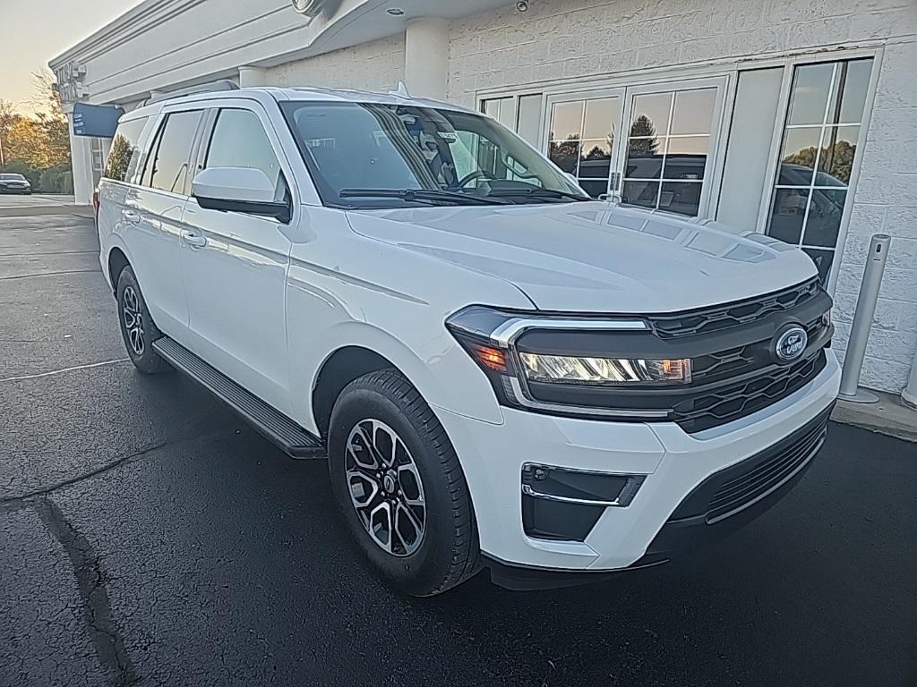 used 2024 Ford Expedition car, priced at $44,998