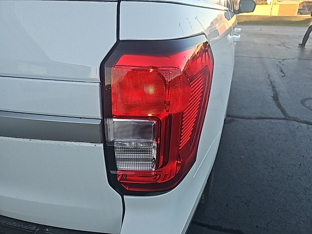 used 2024 Ford Expedition car, priced at $44,998