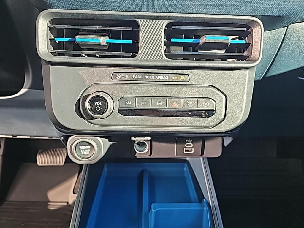 new 2025 Ford Maverick car, priced at $32,936