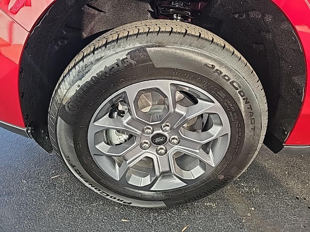 new 2025 Ford Maverick car, priced at $32,936