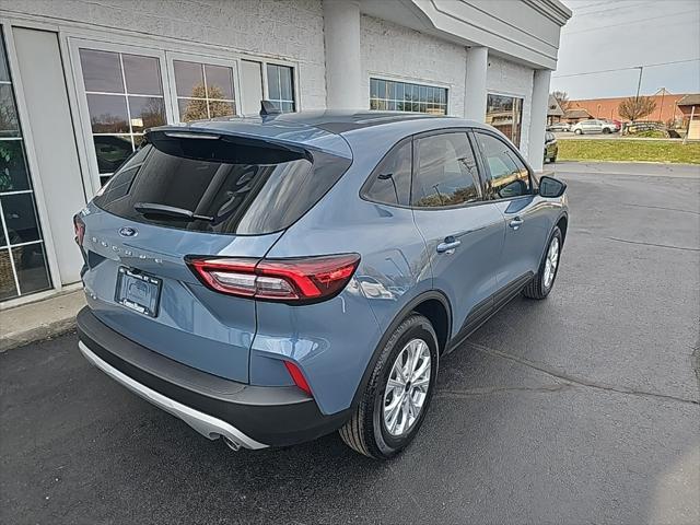 new 2025 Ford Escape car, priced at $28,654