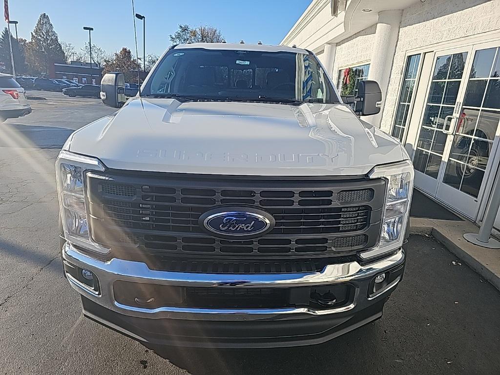 new 2026 Ford F-450 car, priced at $75,820