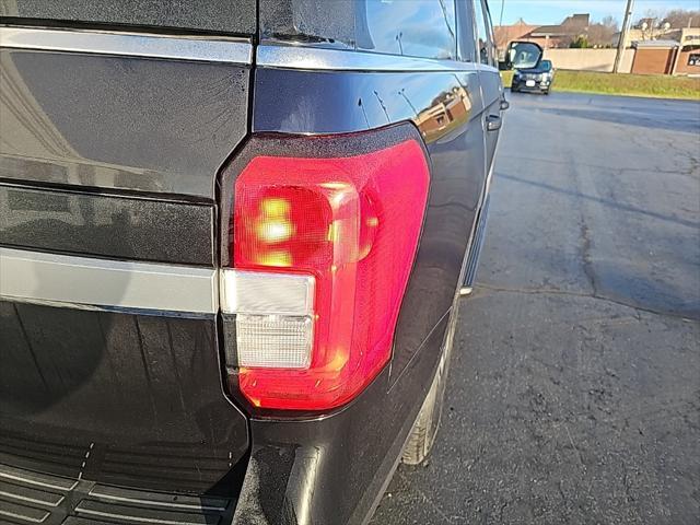 used 2024 Ford Expedition car, priced at $56,301