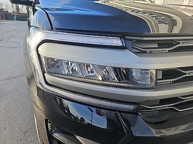 used 2024 Ford Expedition car, priced at $56,301