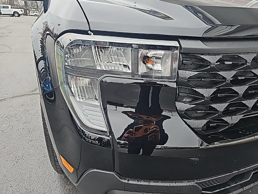 new 2025 Ford Maverick car, priced at $28,050