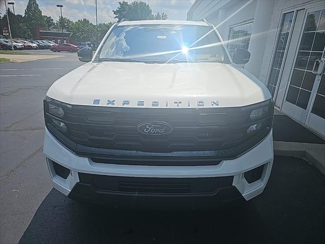 new 2025 Ford Expedition car, priced at $71,875