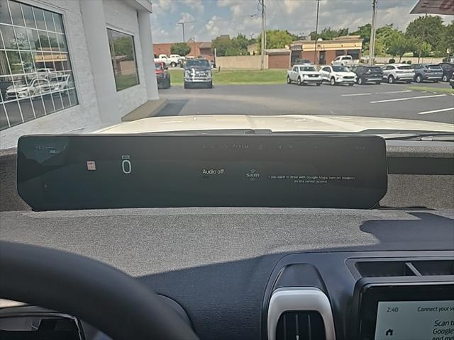 new 2025 Ford Expedition car, priced at $71,875