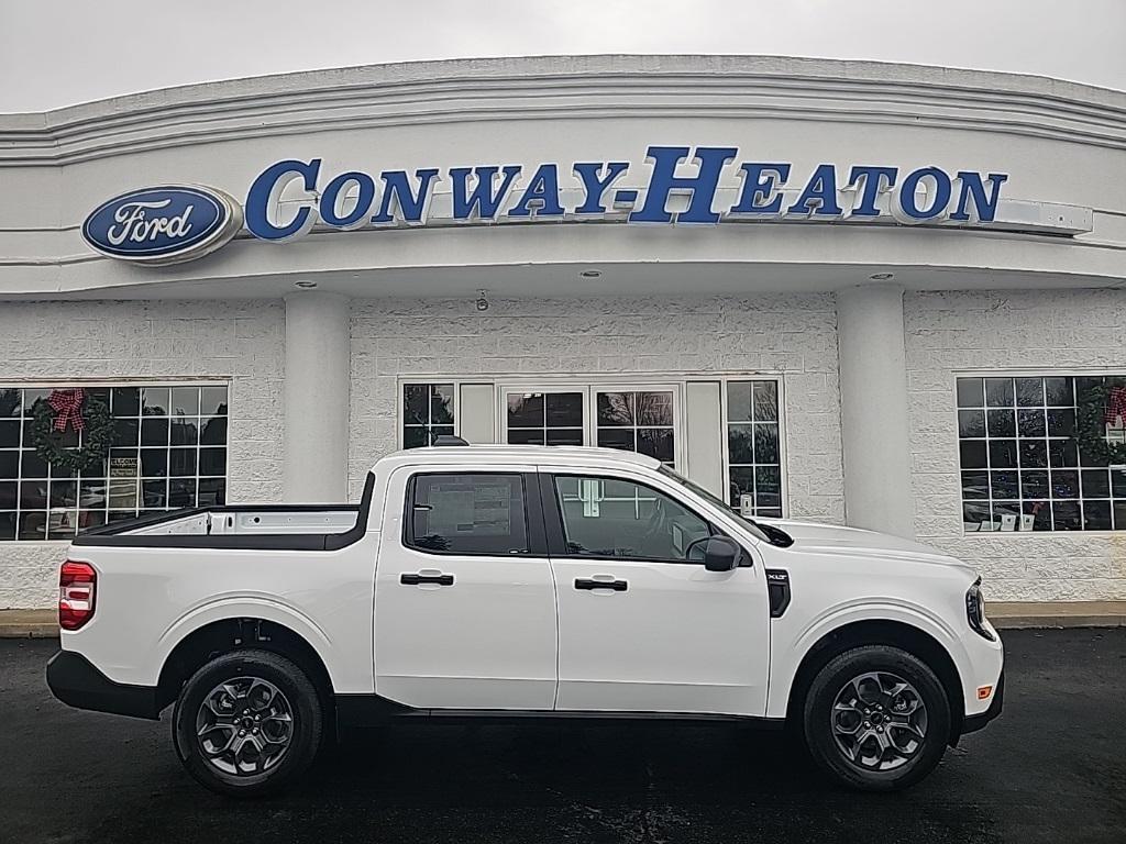 new 2025 Ford Maverick car, priced at $35,277