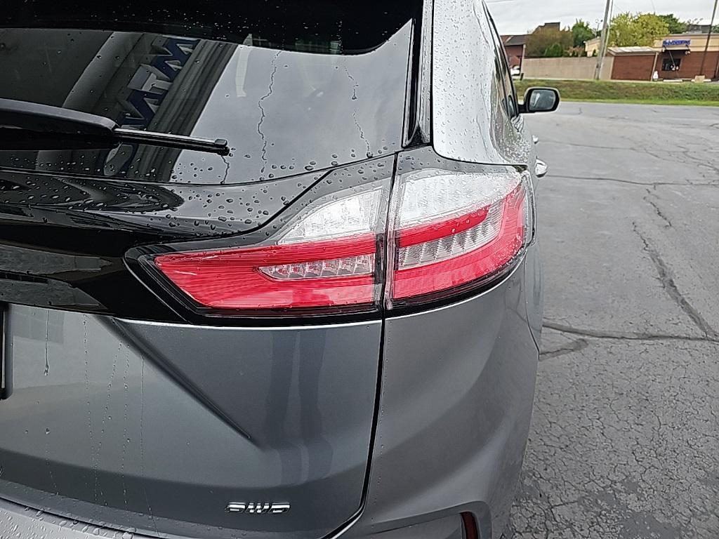 used 2024 Ford Edge car, priced at $25,849