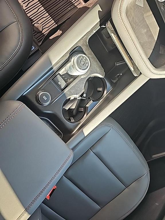 used 2025 Ford Explorer car, priced at $39,998