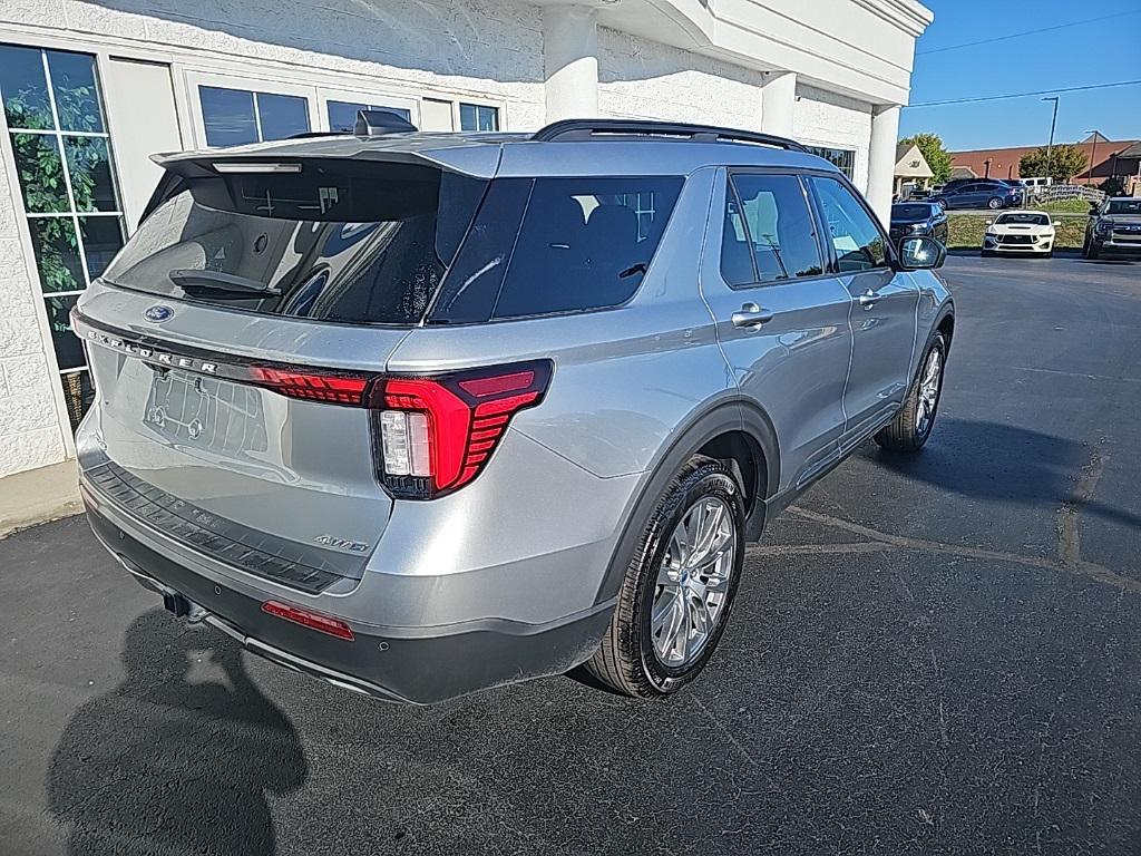 used 2025 Ford Explorer car, priced at $39,998