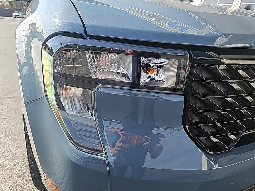 new 2025 Ford Maverick car, priced at $37,016